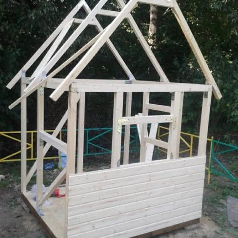 Крыша для детского домика