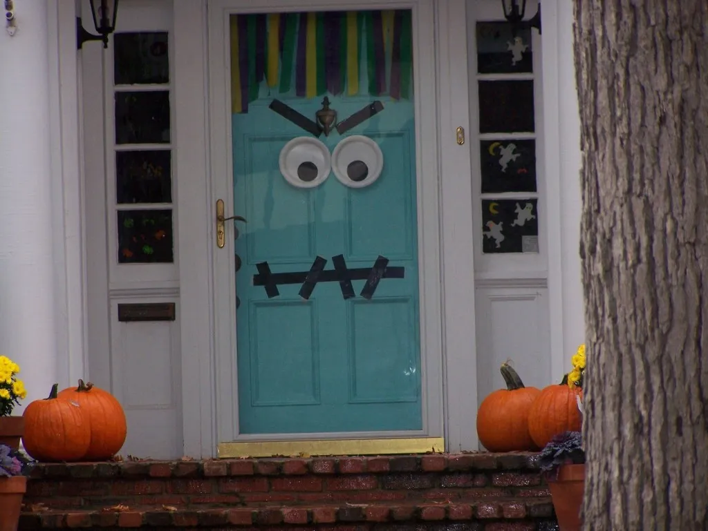 как раскрасить дверь к хэллоуину идея