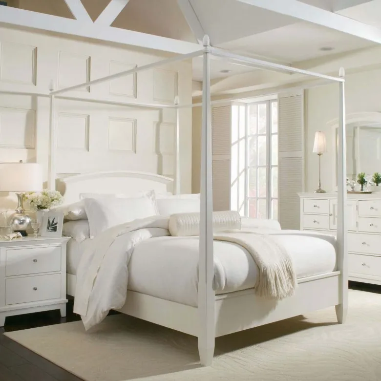 Спальня в белом цвете