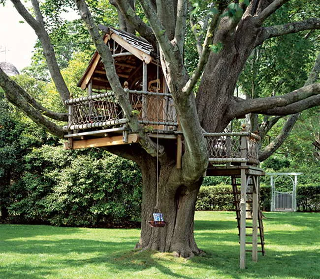 детский домик на дереве