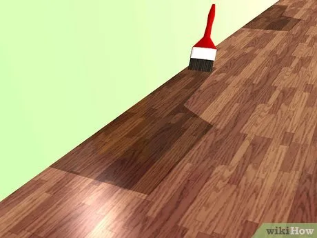Изображение с названием Finish Hardwood Floors Step 16