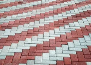 Геометрическая укладка тротуарной плитки