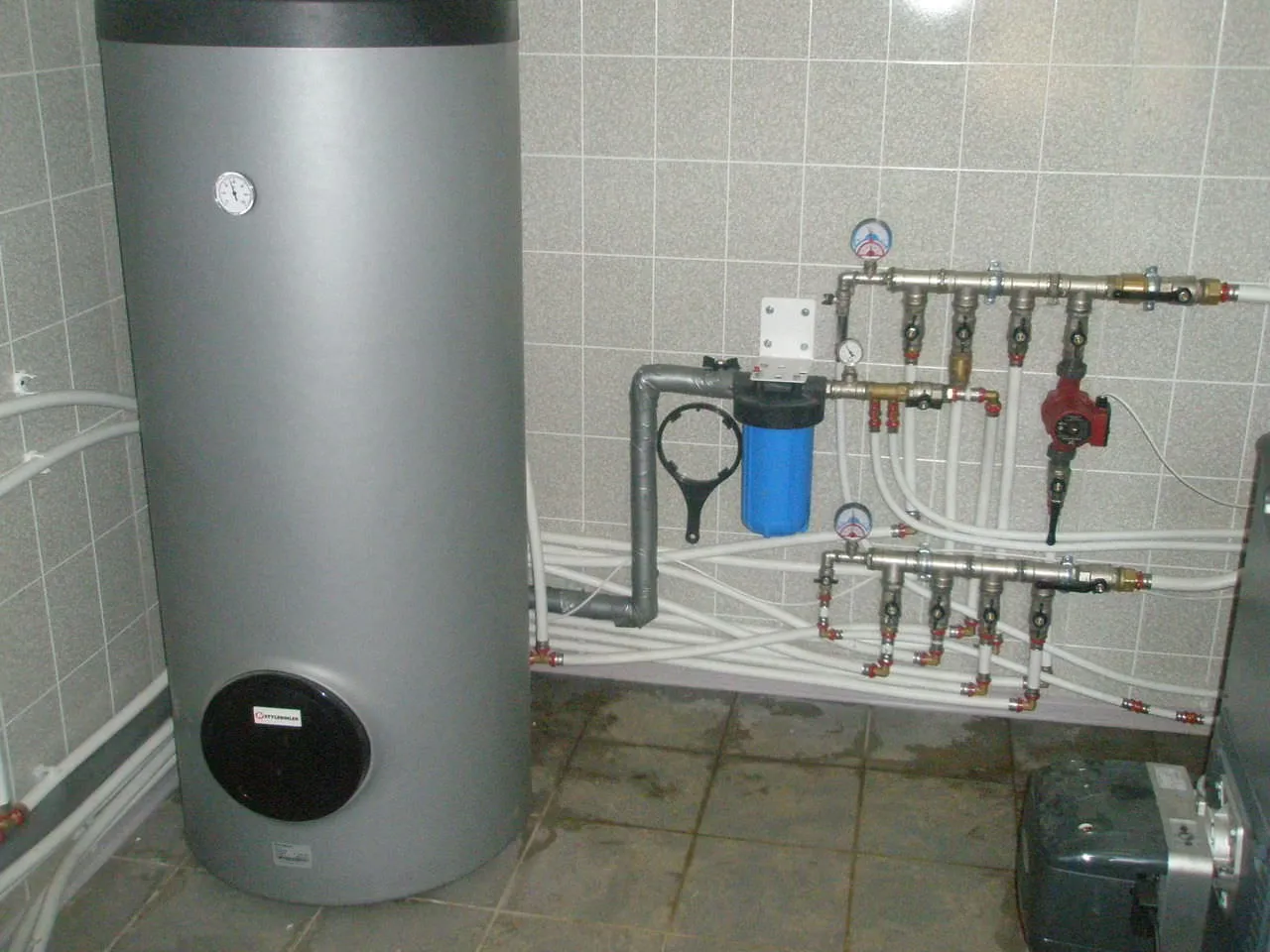 Подключение накопительного водонагревателя: советы специалистов и пошаговые инструкции